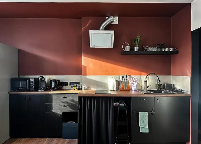 Dzīvoklis Stylish Design Next To Station