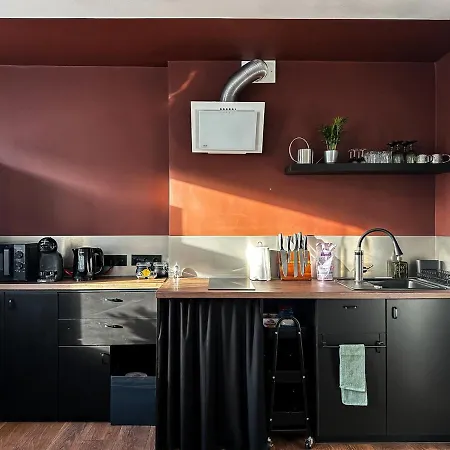 Appartement Stylish Design Next To Station